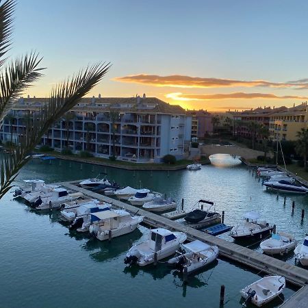 Apartamento Con Terraza Sobre La Marina De Sotogrande Сан-Роке Экстерьер фото
