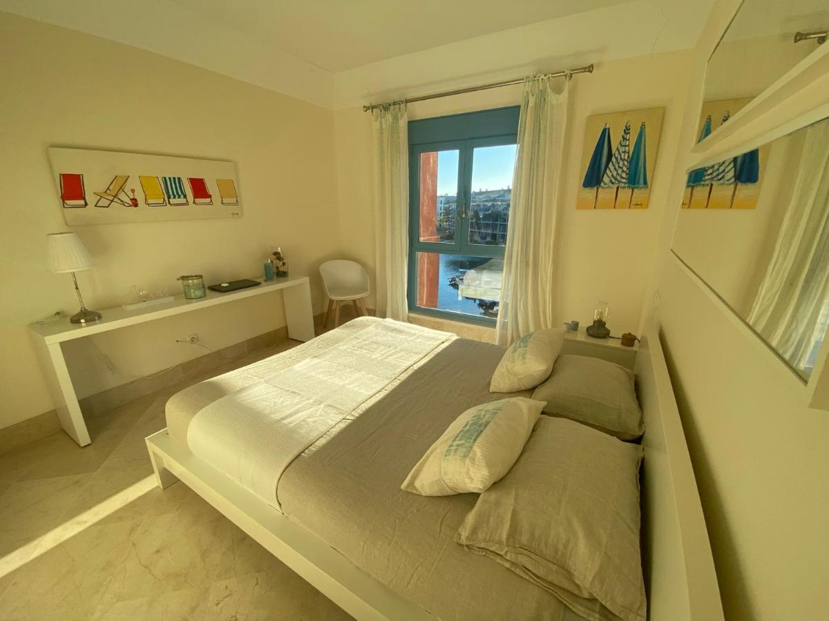 Apartamento Con Terraza Sobre La Marina De Sotogrande Сан-Роке Экстерьер фото